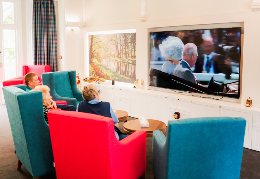Best Care Home in Buckinghamshire - Home Cinema